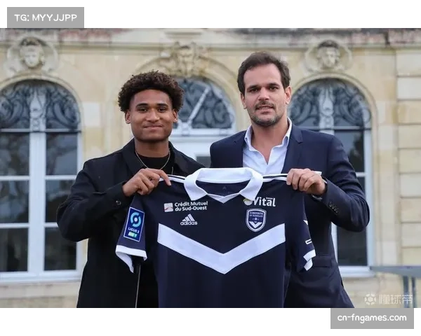 前波尔多俱乐部高管因财务违规案出庭受审。